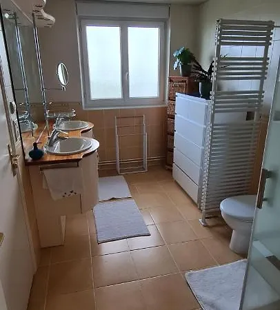 Logement Entier Avec La 
